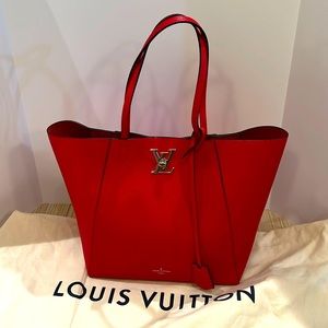 Louis Vuitton Lockme Bag - Cabas